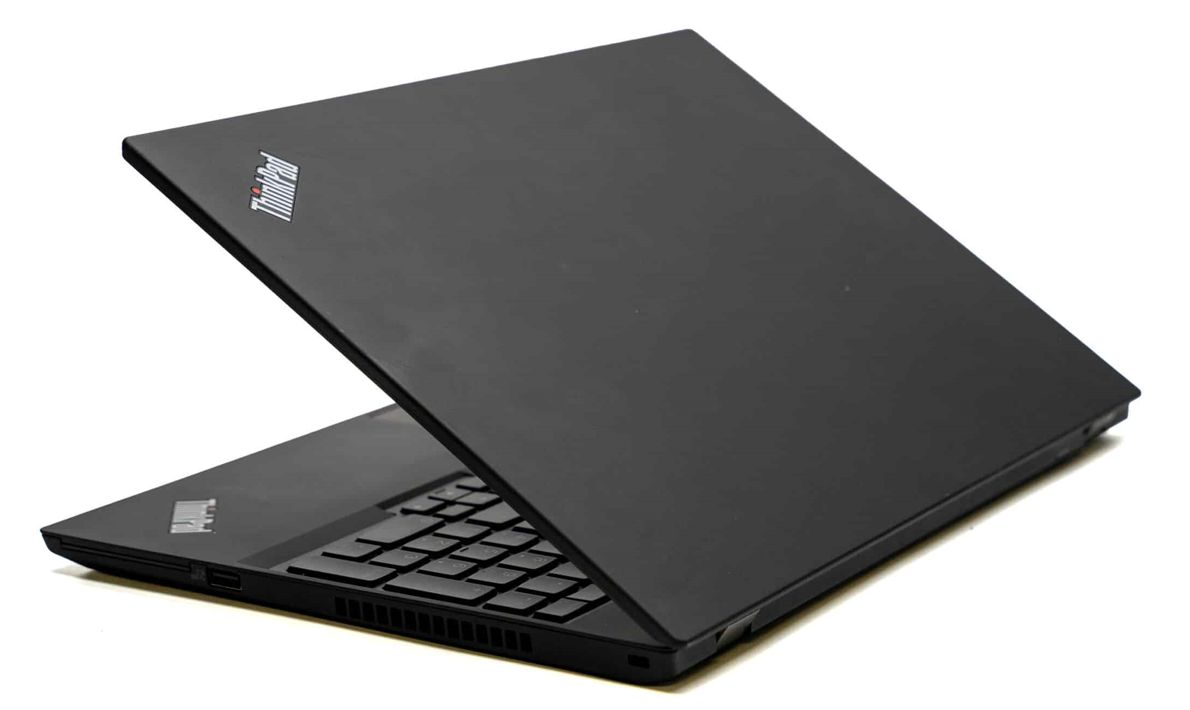 Lenovo ThinkPad T15 G2 zezadu